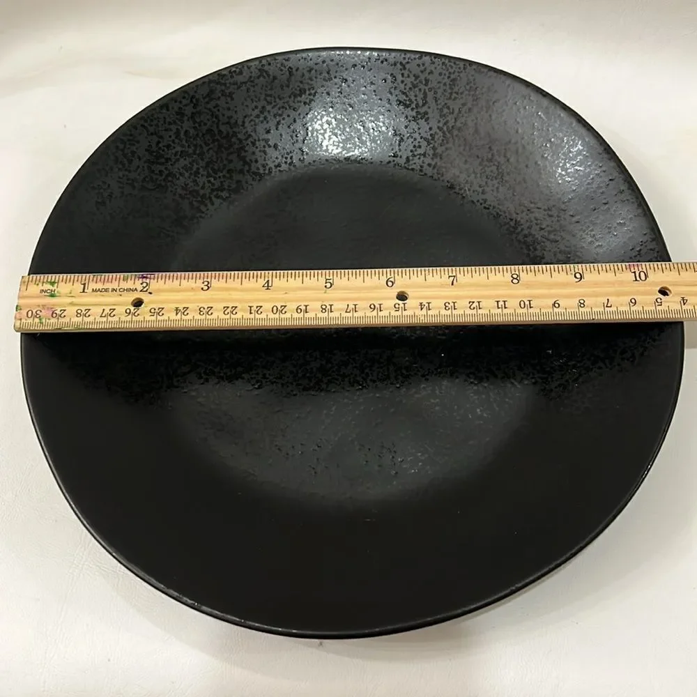 Crate&Barrel Marin Black Dinner Plate Portugal 10 1/2 In Round 1 1/2 In Tall